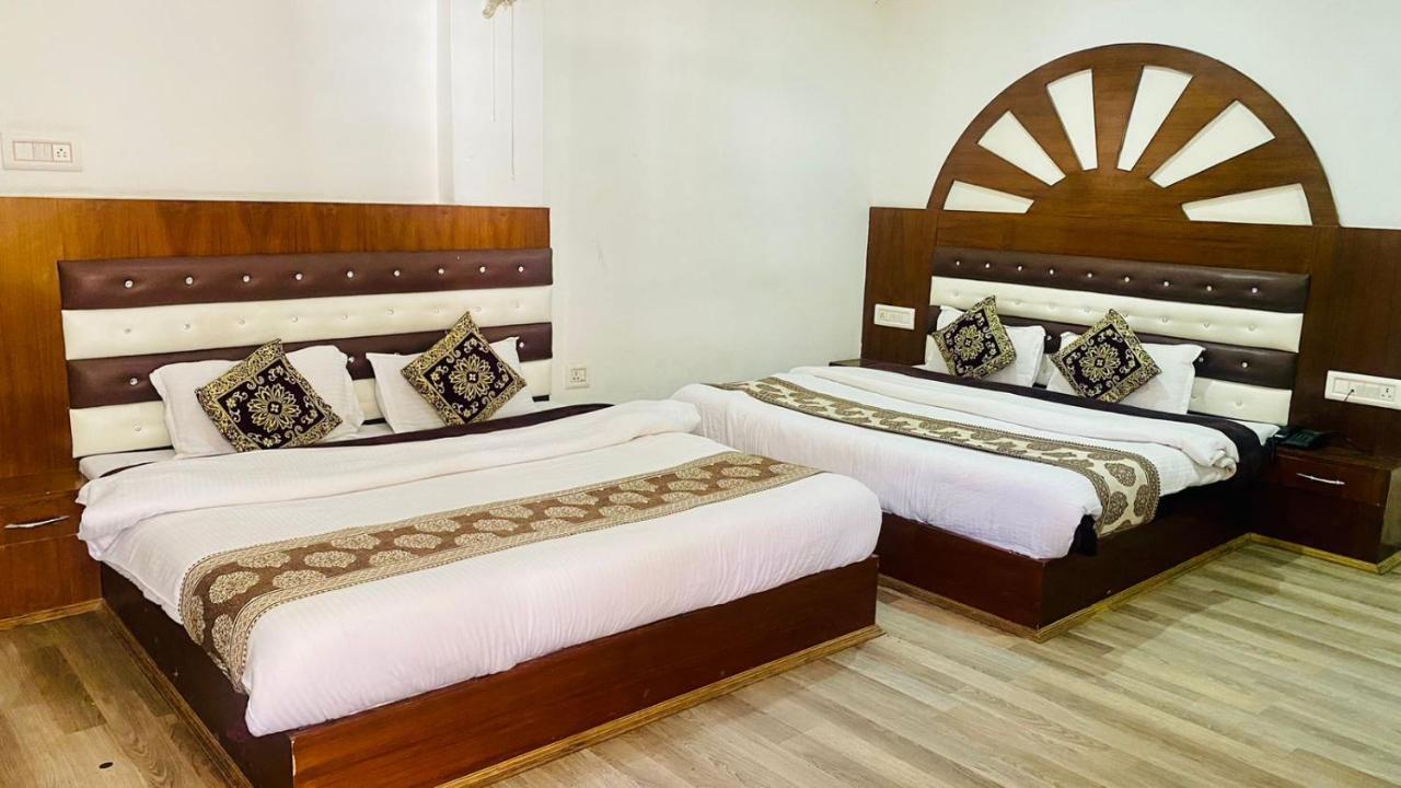 קאסול Hotel Purnima Riverside מראה חיצוני תמונה