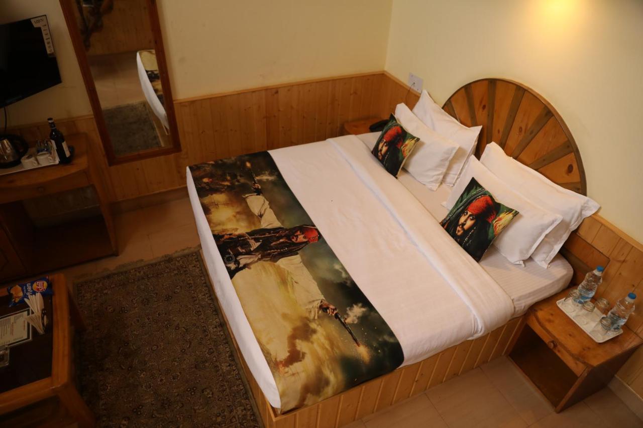 קאסול Hotel Purnima Riverside מראה חיצוני תמונה