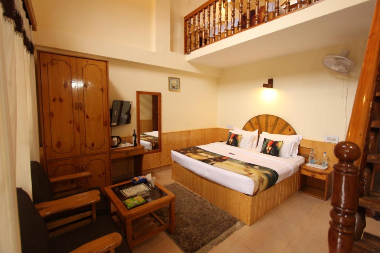 קאסול Hotel Purnima Riverside מראה חיצוני תמונה